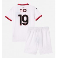 Camiseta AC Milan Theo Hernandez #19 Segunda Equipación Replica 2024-25 para niños mangas cortas (+ Pantalones cortos)